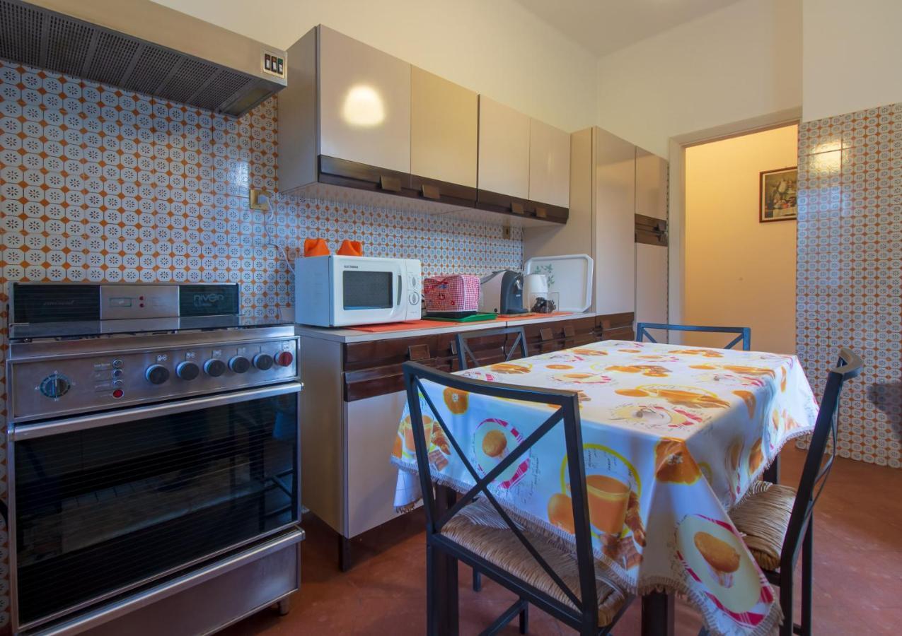 Michelle Apartment Rapallo Exterior photo